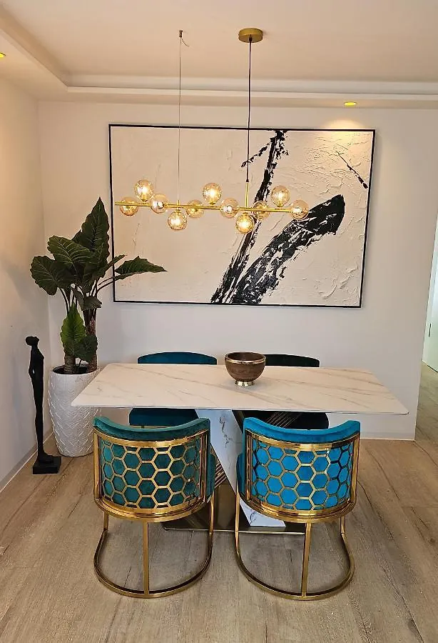 Luxus Neubau 65M² City Wohnung: R Monaco di Baviera