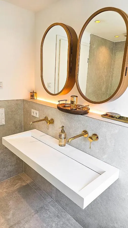 Luxus Neubau 65M² City Wohnung: R München Apartman